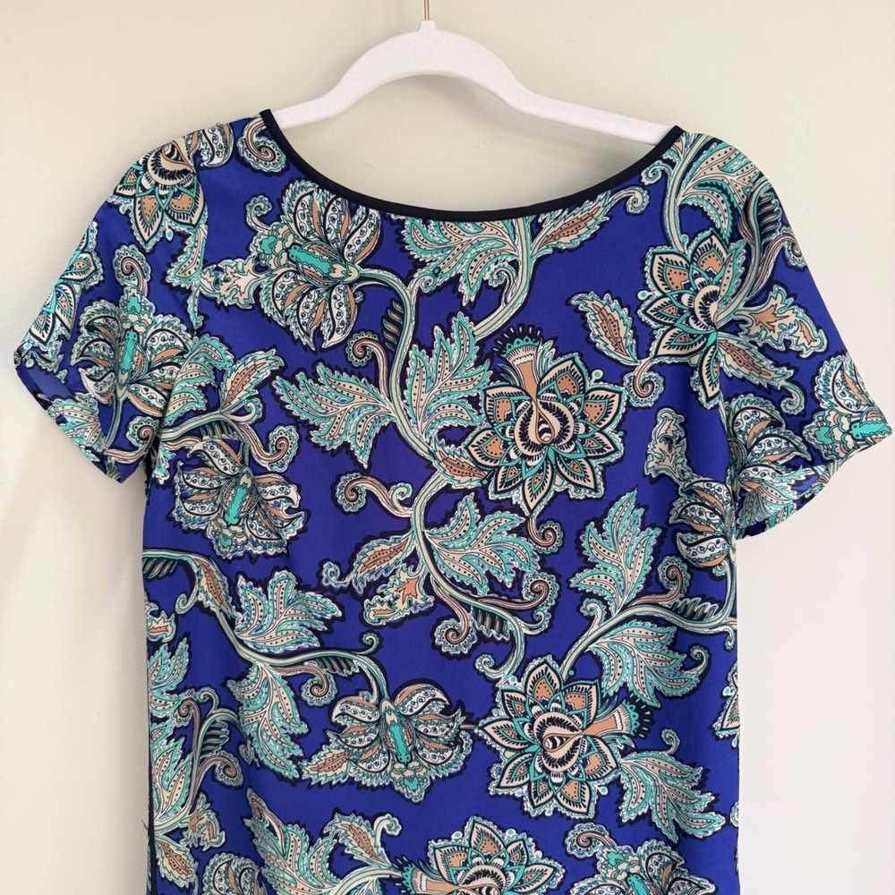 LOFT Shift Dress Short Sleeve Purple Paisley Floral Print Size 6P Petite - Picture 3 of 13